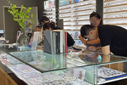 眼镜店会员营销策略：提升顾客忠诚度与复购率